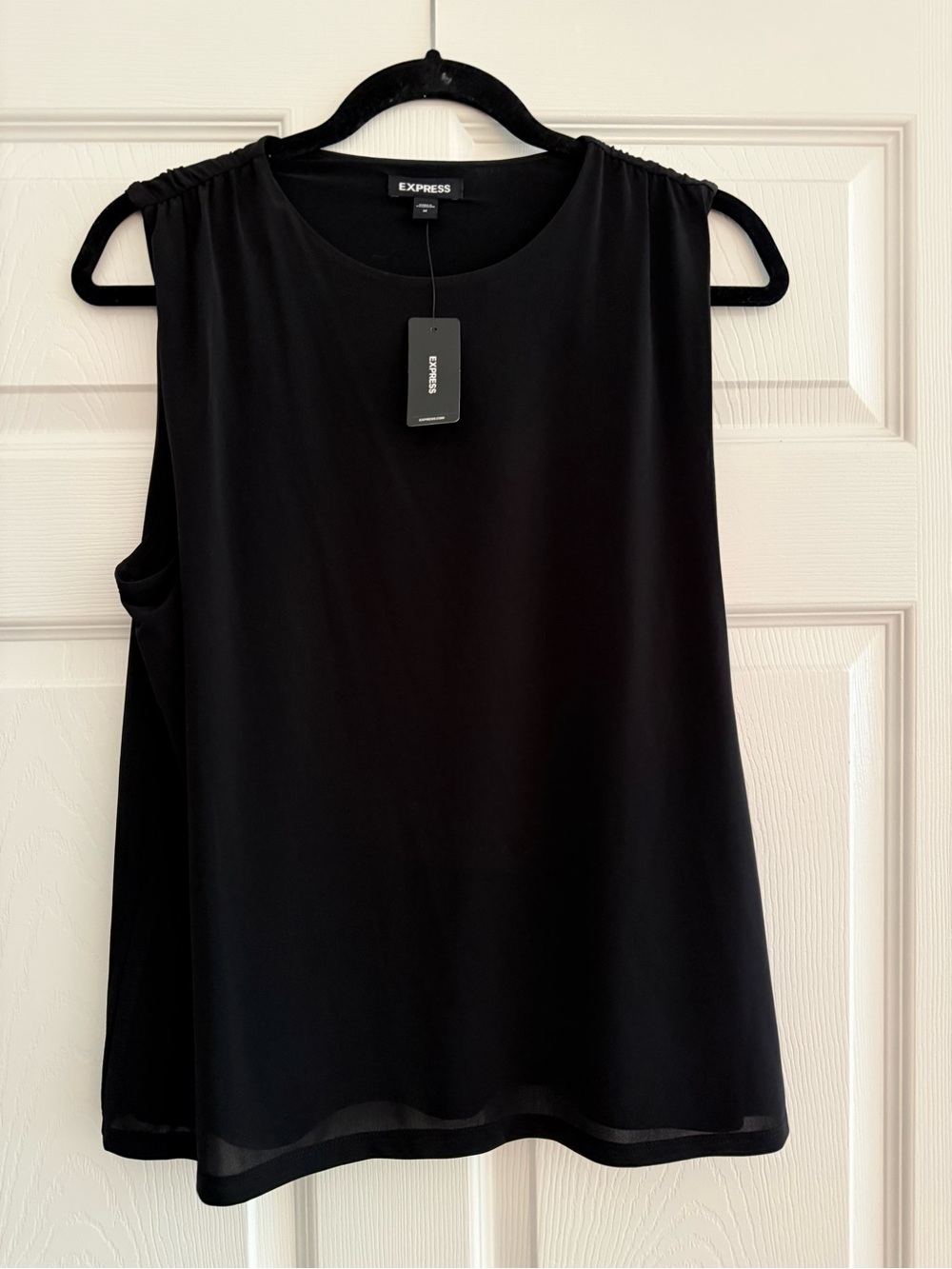 Express Black Sleeveless Round-Neck Shell Top